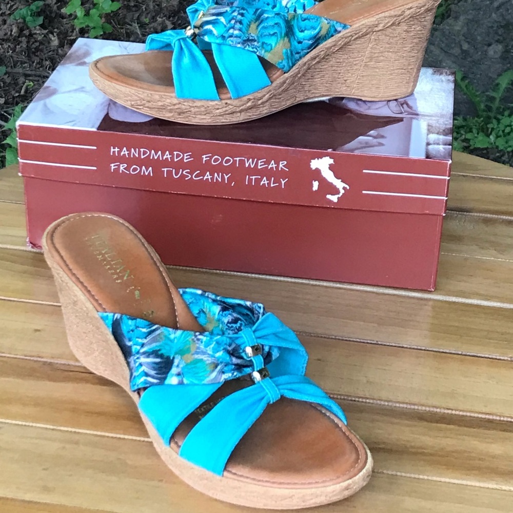 Italian Shoemakers☀️Eleanor wedge sandal in turquoise